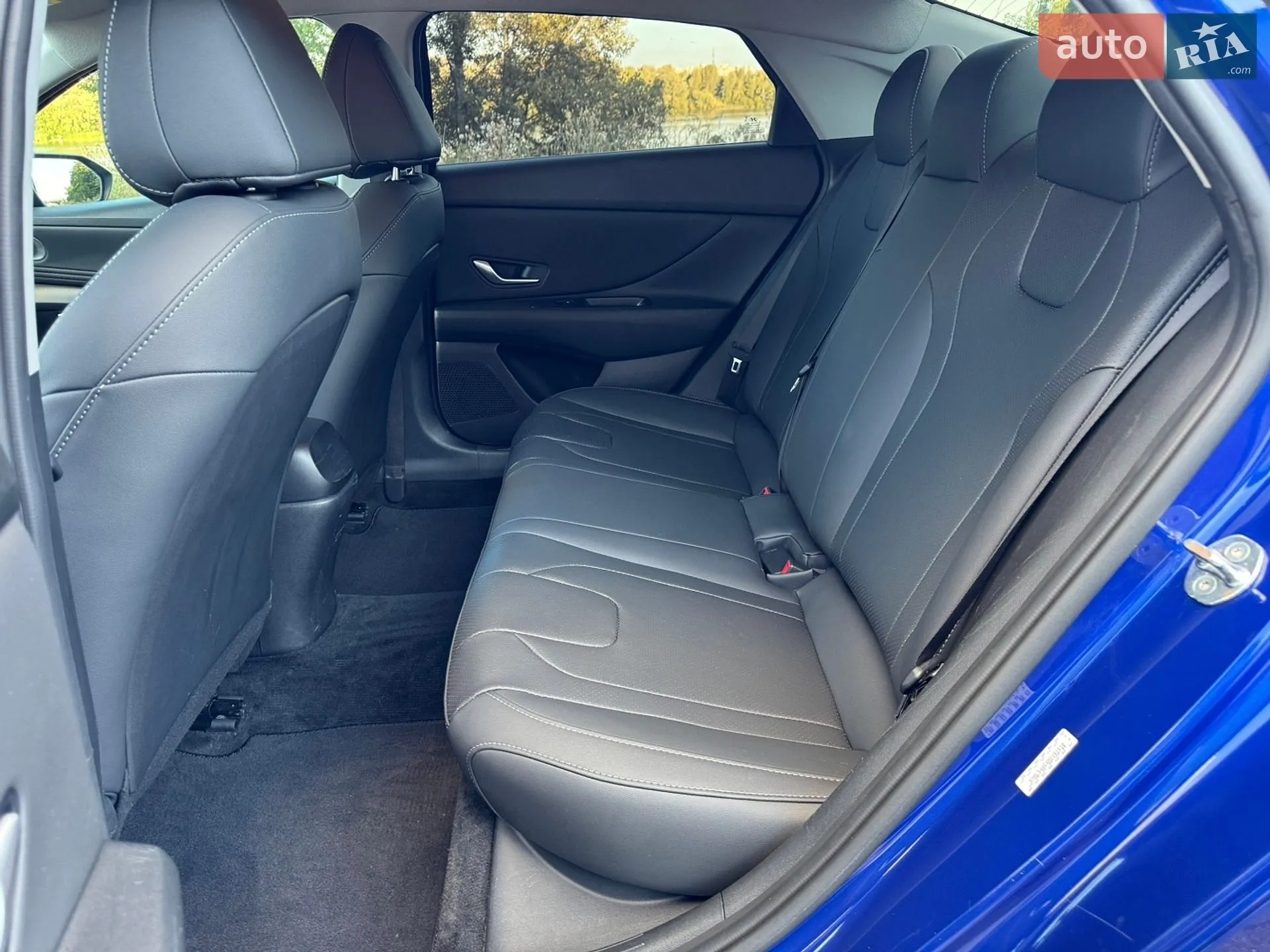 2021 Hyundai Elantra - мініатюра 30