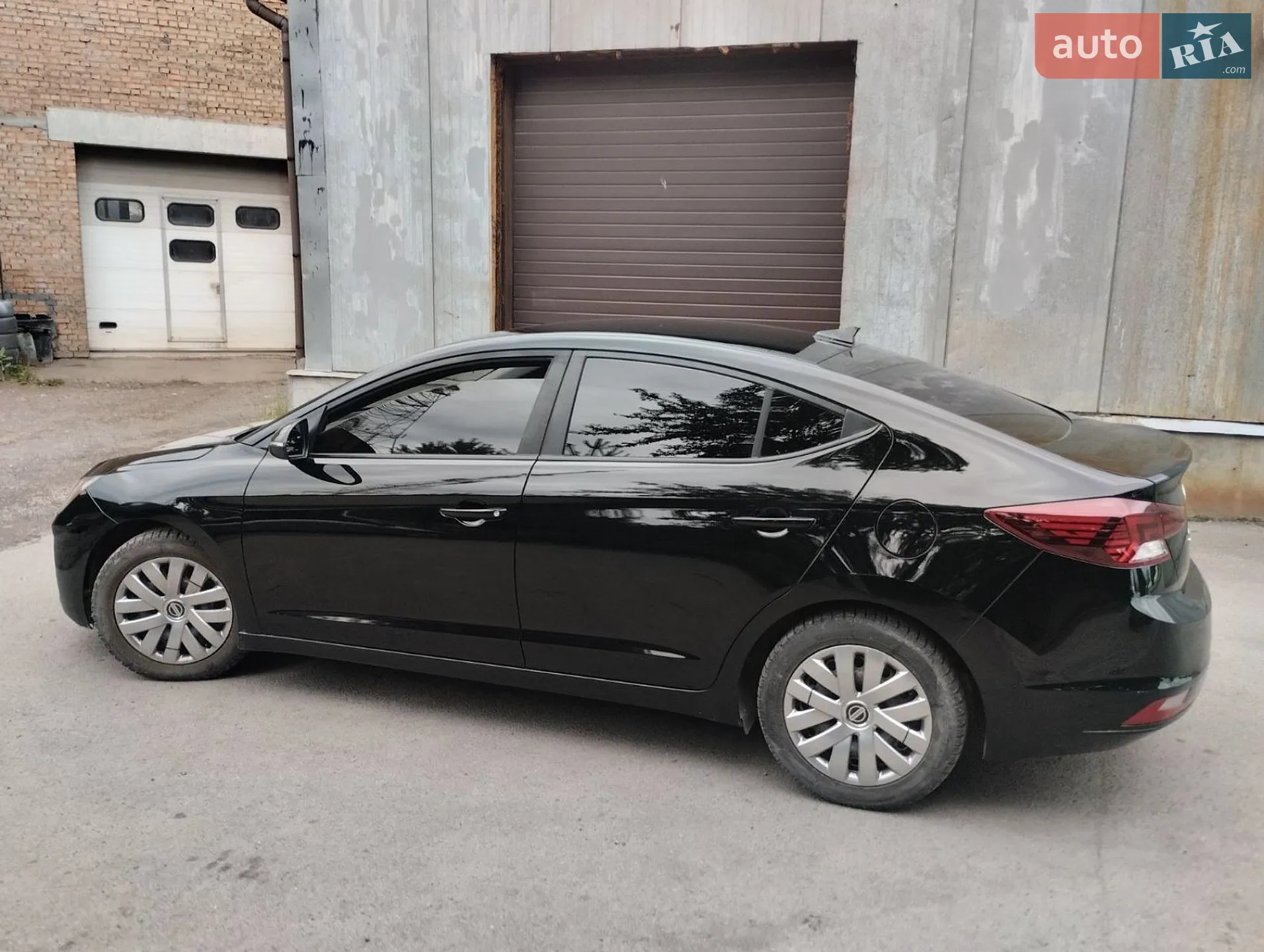 2019 Hyundai Elantra - мініатюра 8