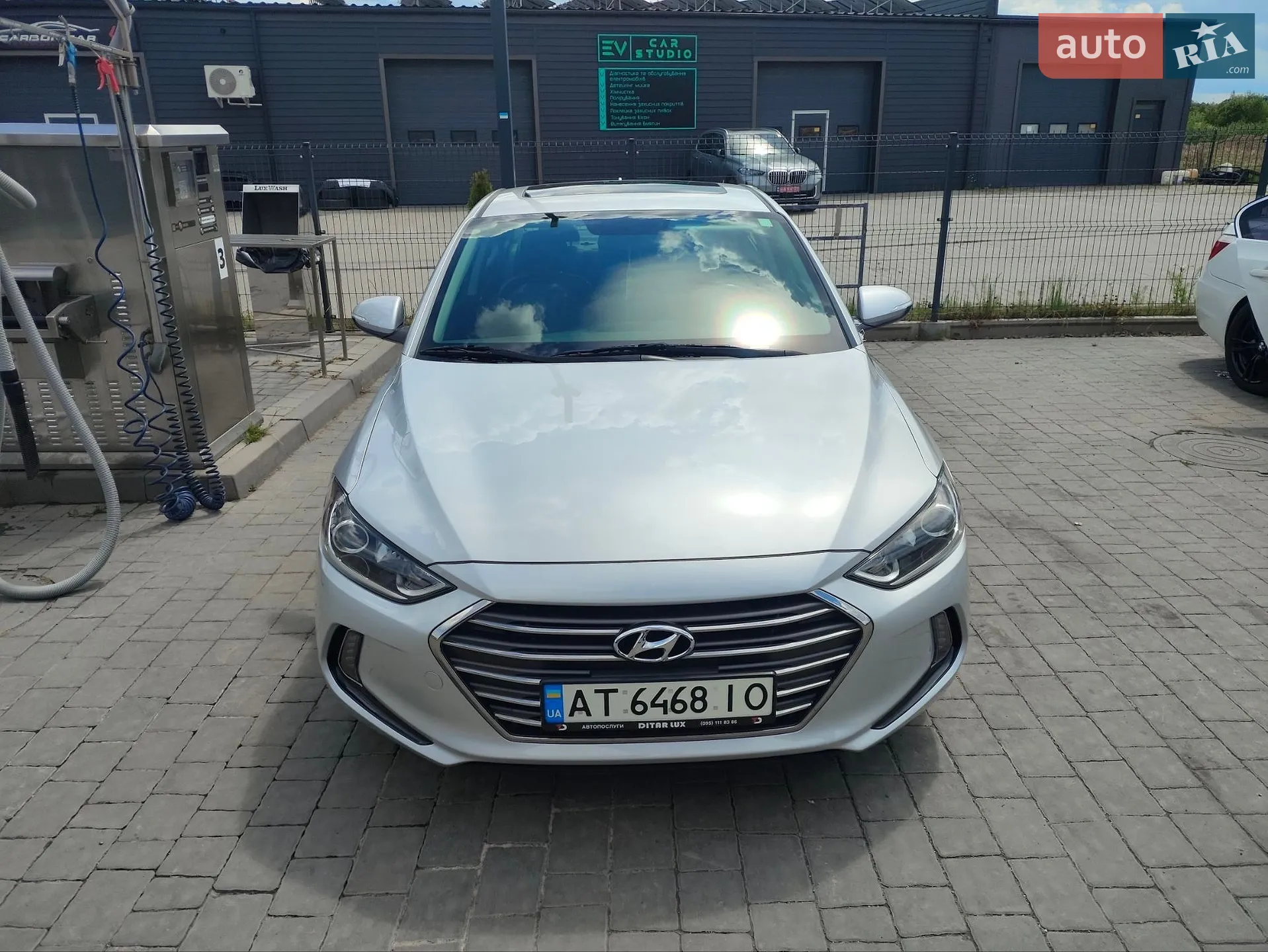 2017 Hyundai Elantra - мініатюра 5