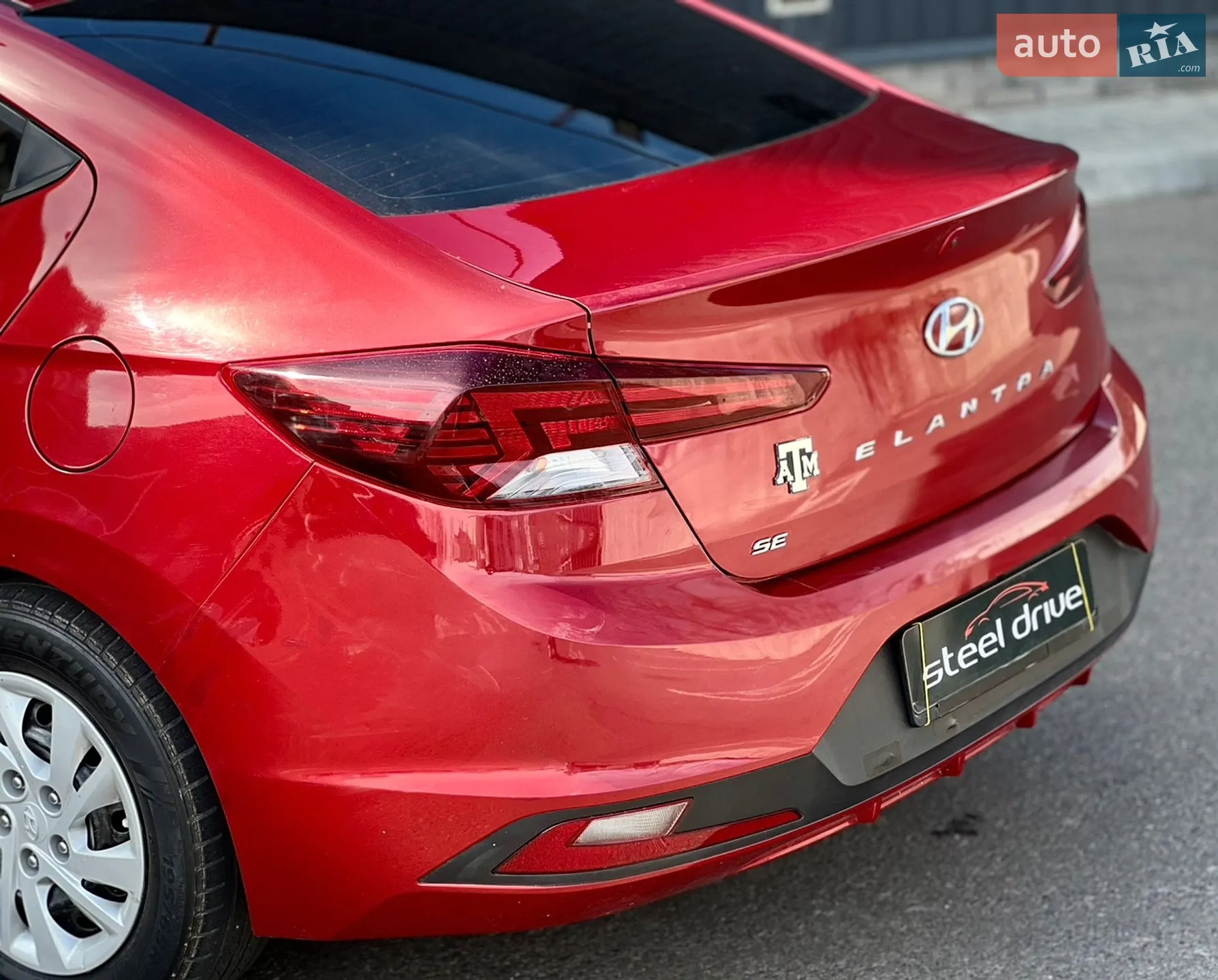 2019 Hyundai Elantra - мініатюра 4