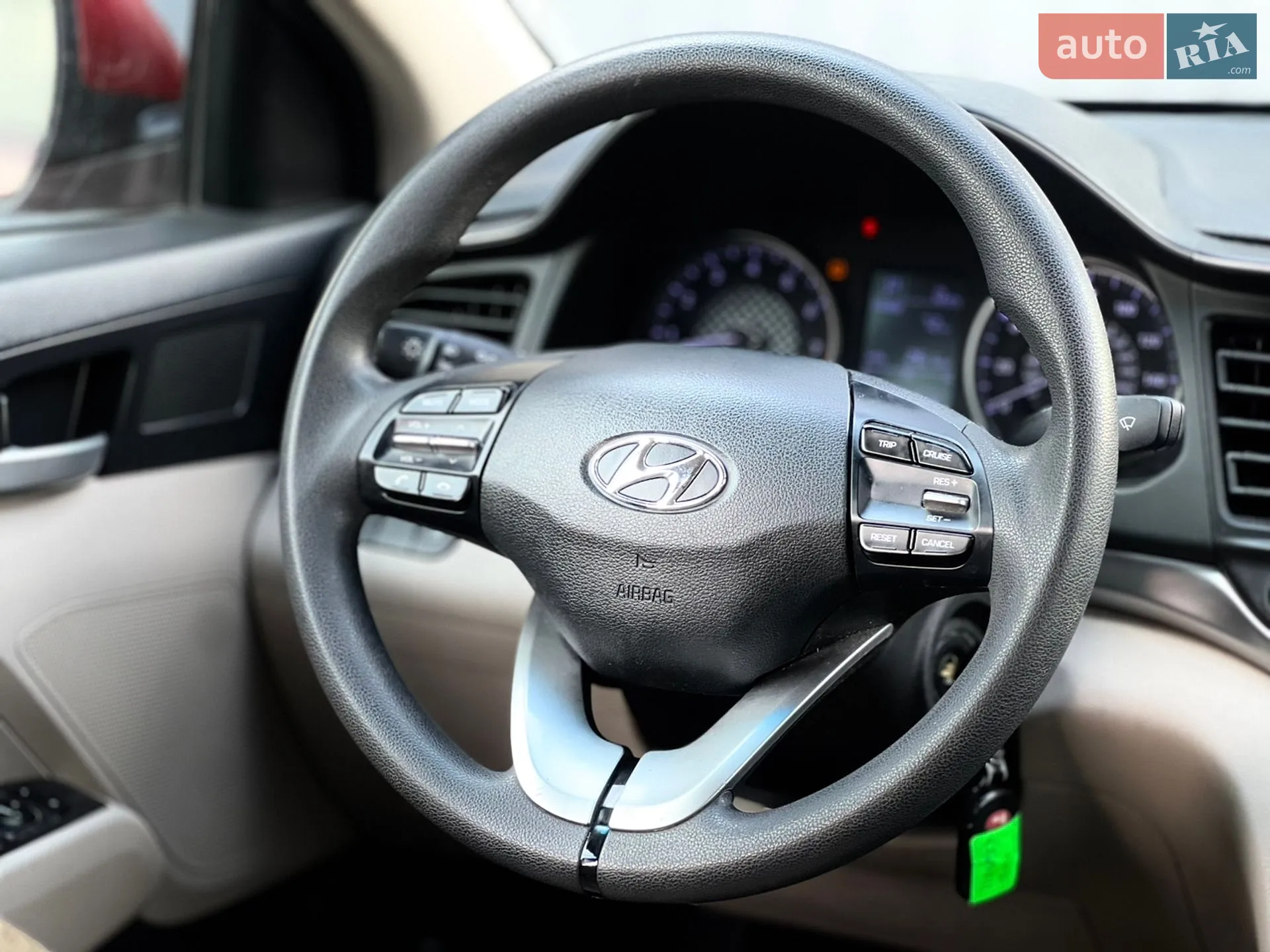 2019 Hyundai Elantra - мініатюра 12