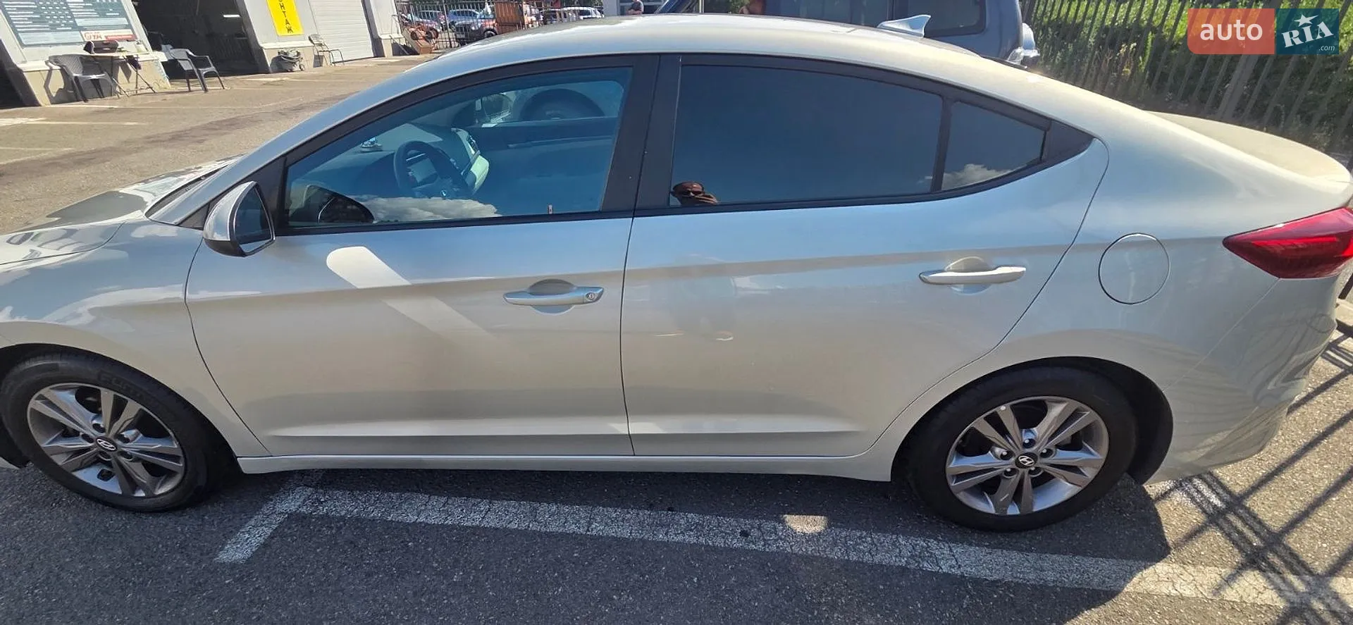 2018 Hyundai Elantra - мініатюра 5