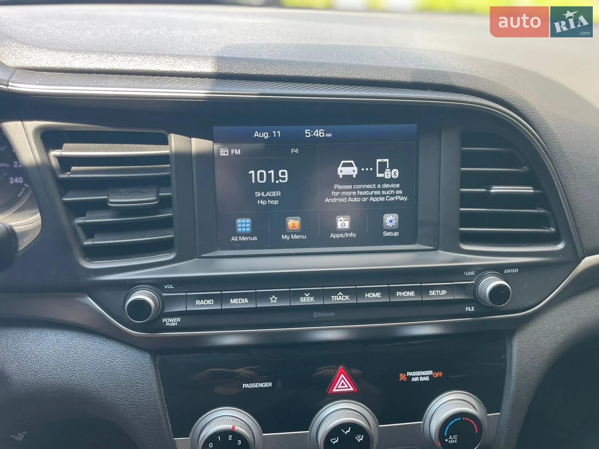 2019 Hyundai Elantra - мініатюра 22