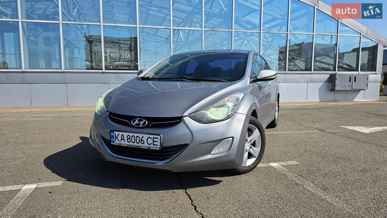 2010 Hyundai Elantra - мініатюра 14