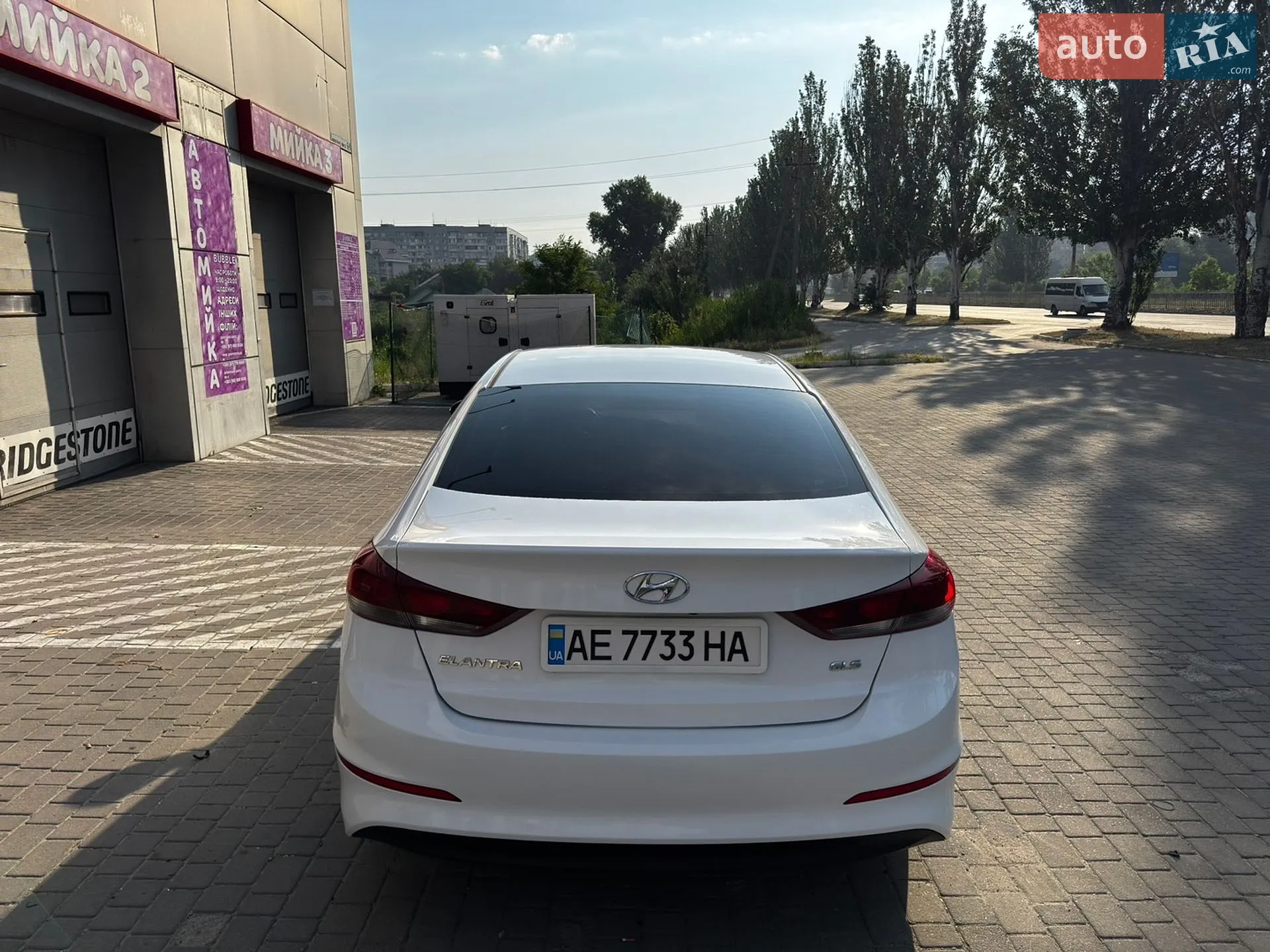 2016 Hyundai Elantra - мініатюра 9