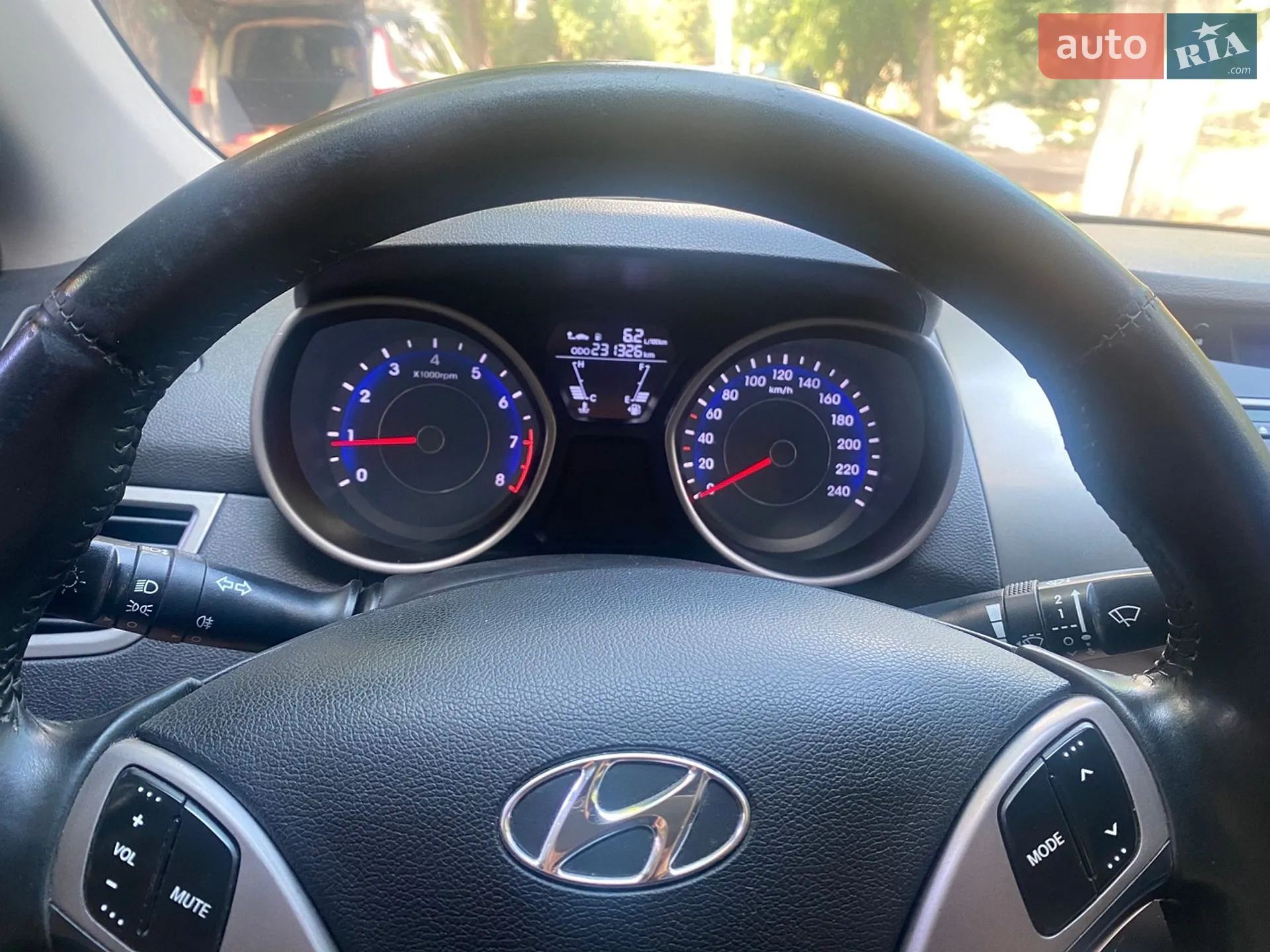2013 Hyundai Elantra - мініатюра 11