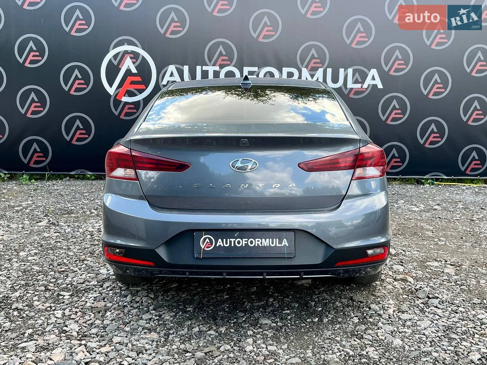 2019 Hyundai Elantra - мініатюра 6