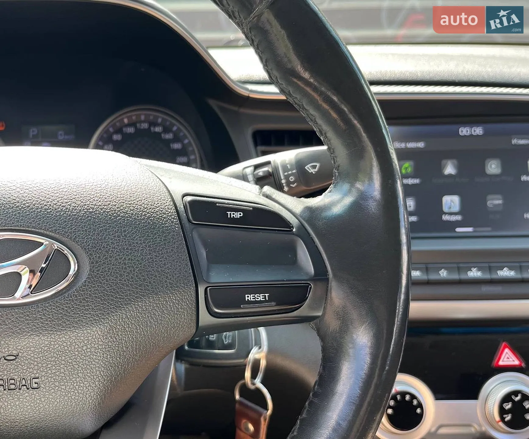 2019 Hyundai Elantra - мініатюра 18