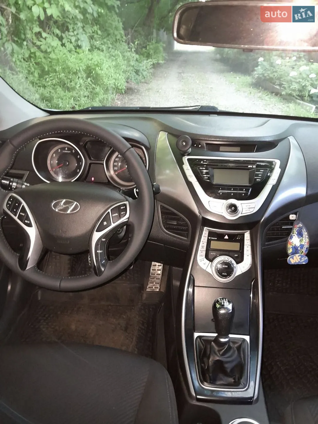 2012 Hyundai Elantra - мініатюра 9