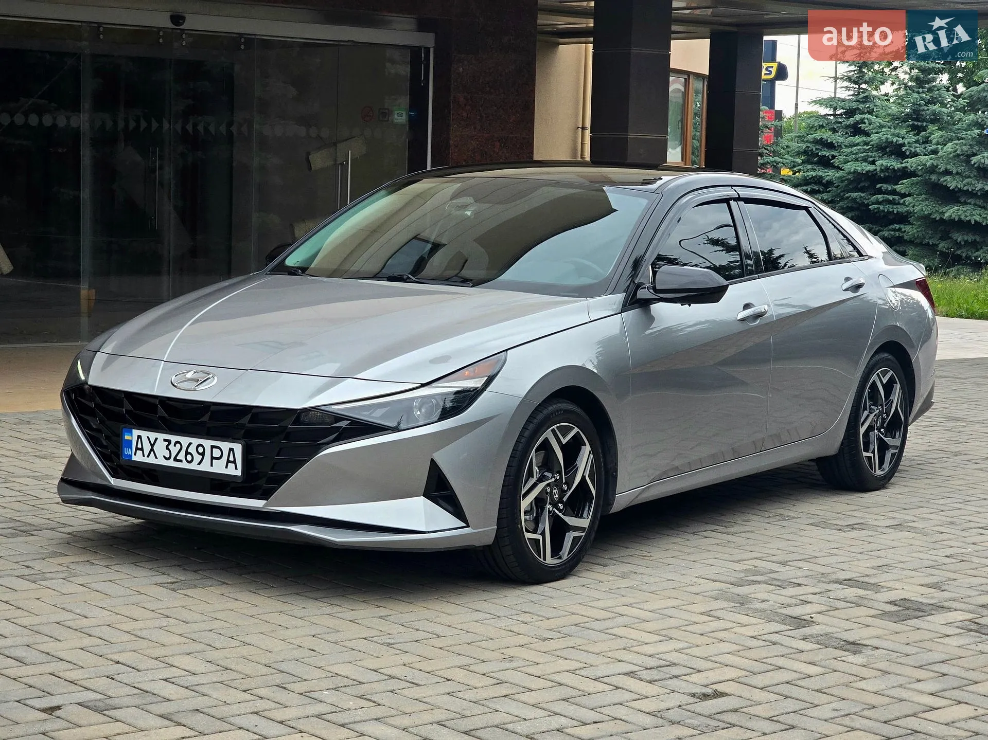2020 Hyundai Elantra - фото 1