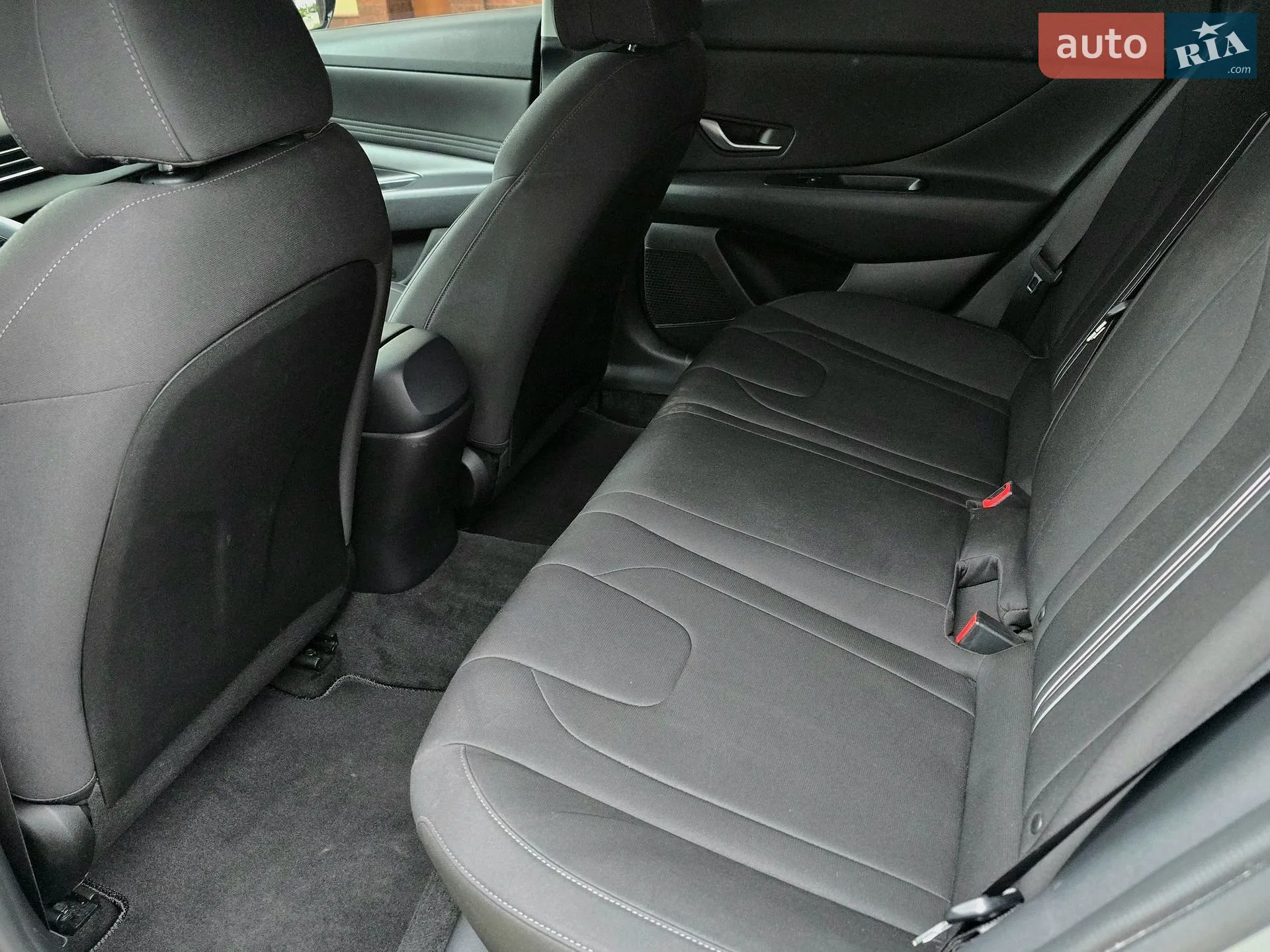 2020 Hyundai Elantra - мініатюра 24