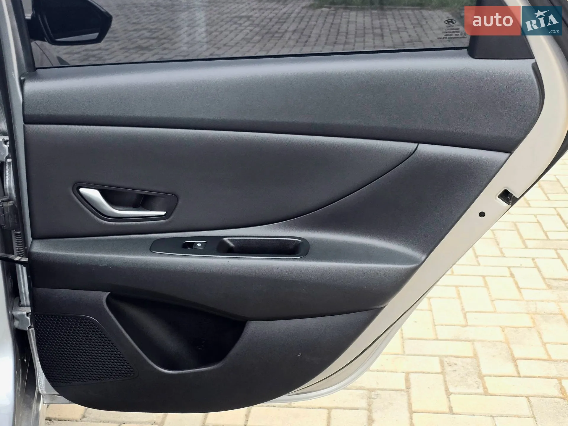 2020 Hyundai Elantra - мініатюра 26