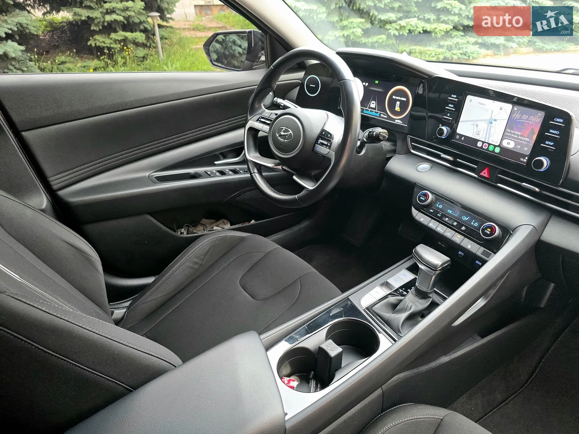 2020 Hyundai Elantra - мініатюра 31