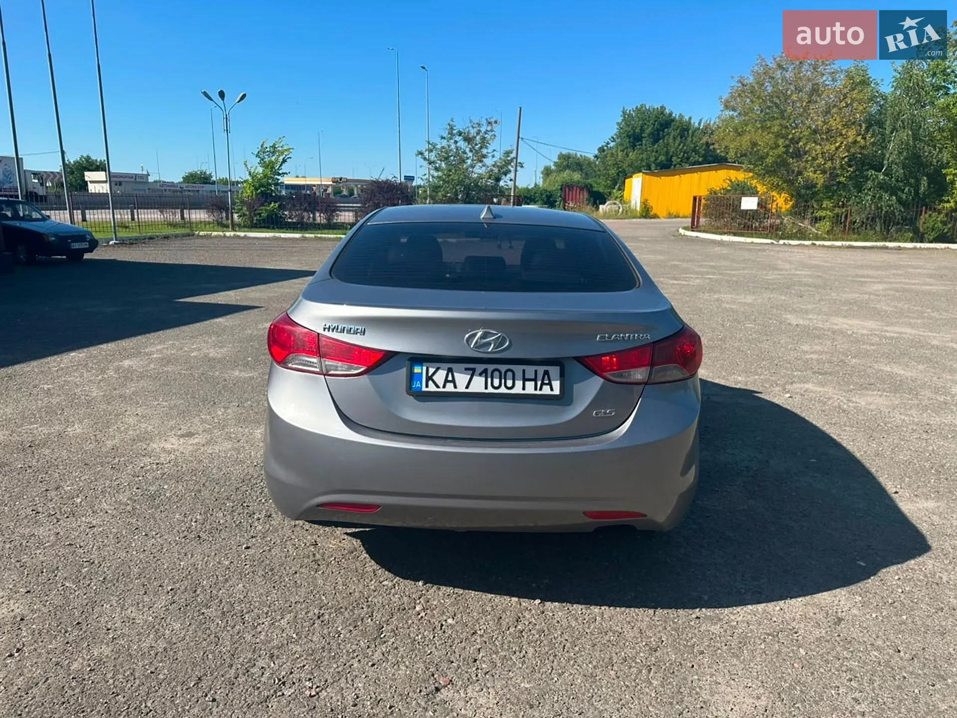 2012 Hyundai Elantra - мініатюра 11