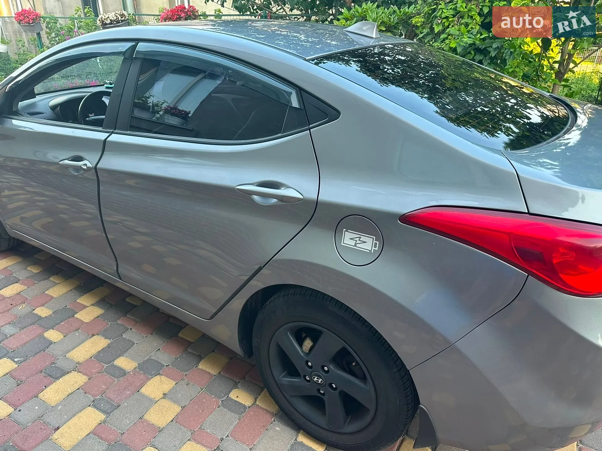 2012 Hyundai Elantra - мініатюра 16