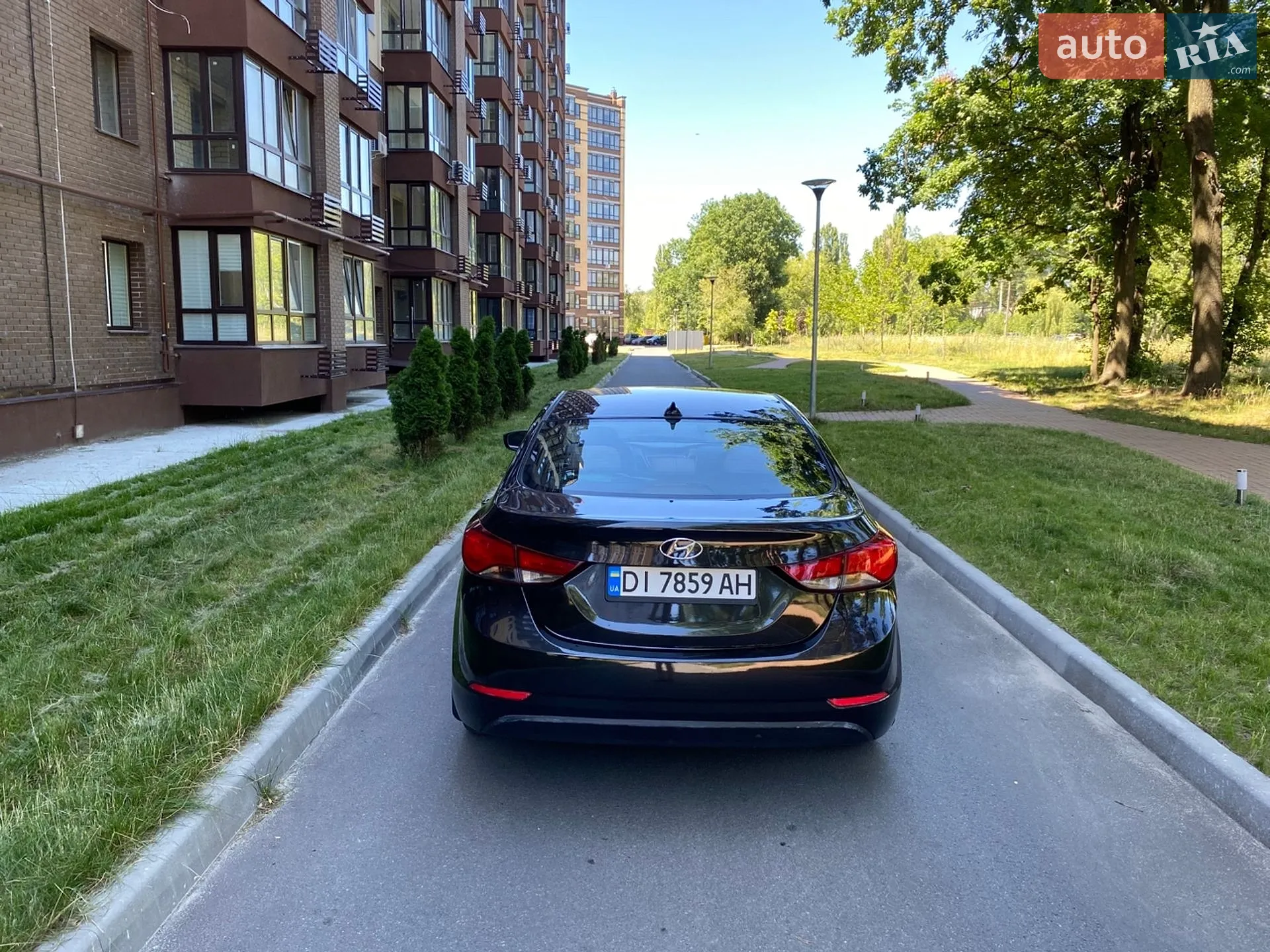 2015 Hyundai Elantra - мініатюра 3