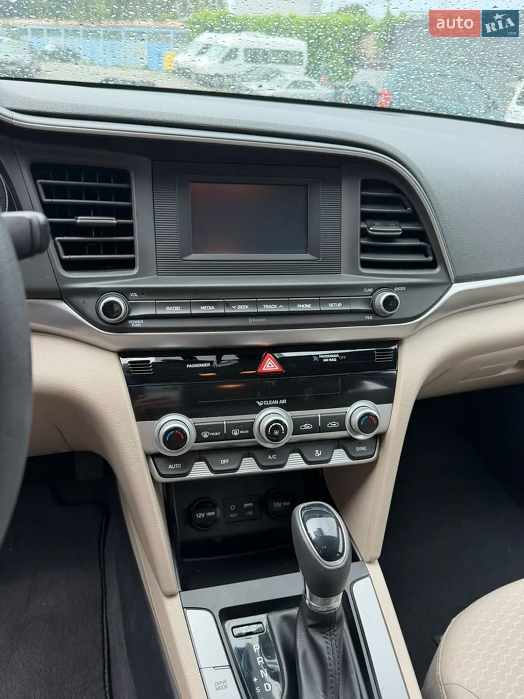 2020 Hyundai Elantra - мініатюра 11