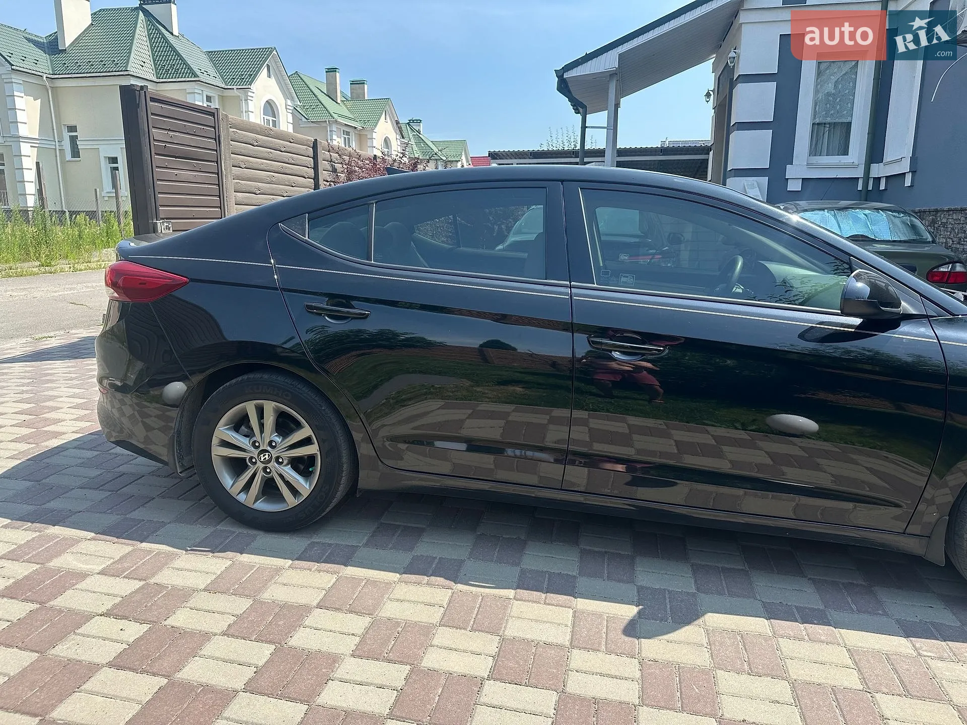 2018 Hyundai Elantra - мініатюра 8