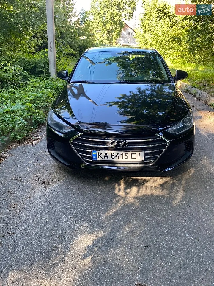 2019 Hyundai Elantra - мініатюра 18