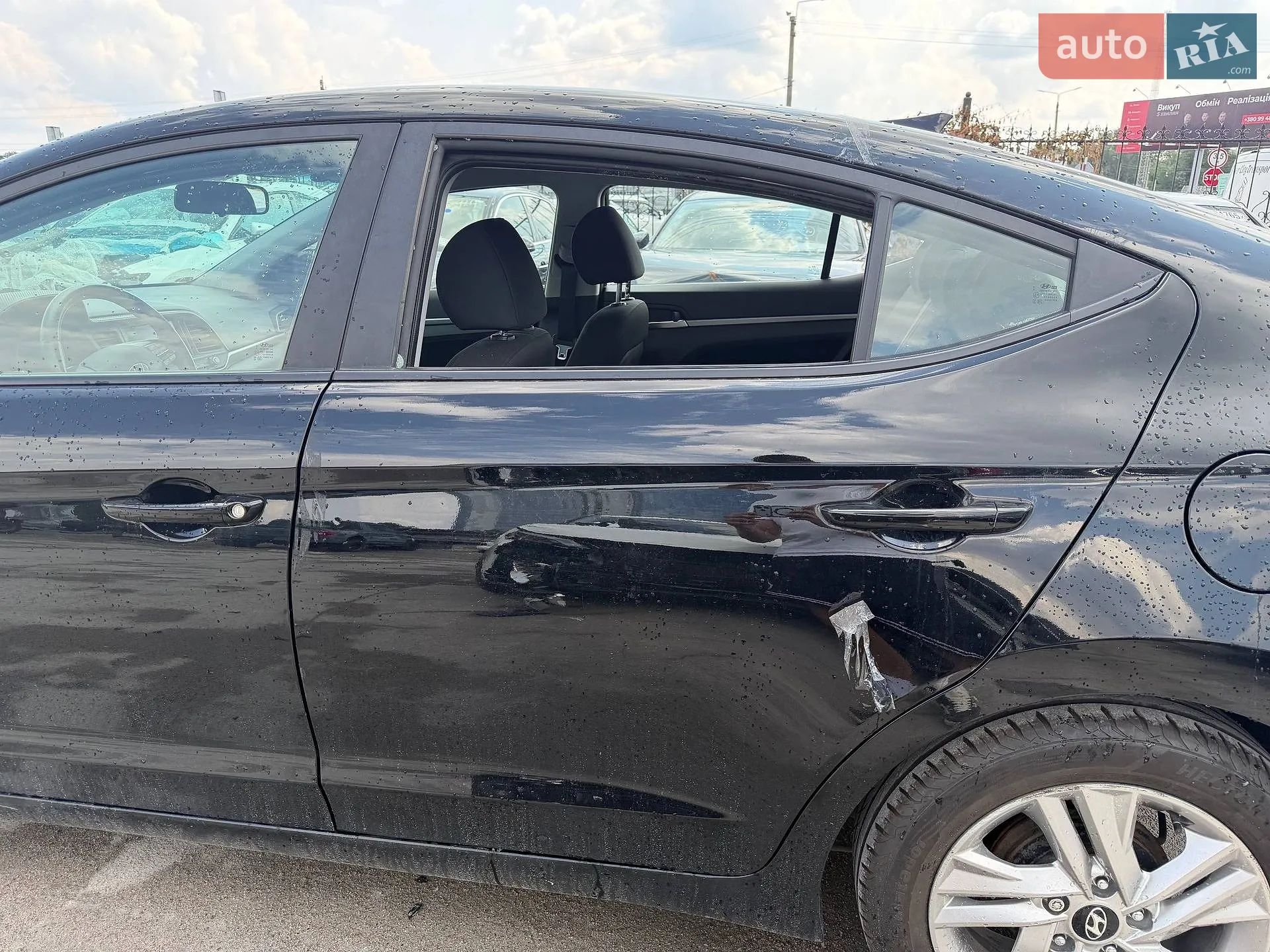 2018 Hyundai Elantra - мініатюра 10