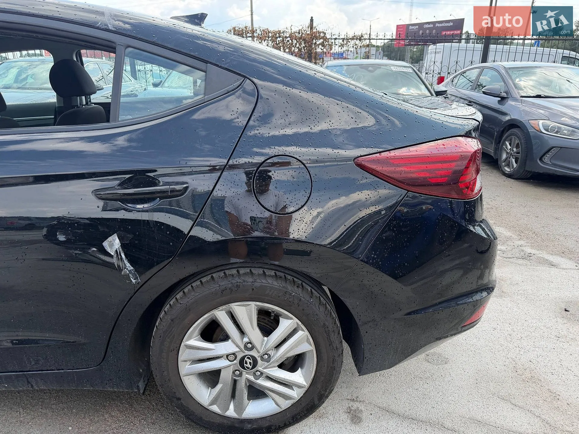 2018 Hyundai Elantra - мініатюра 11