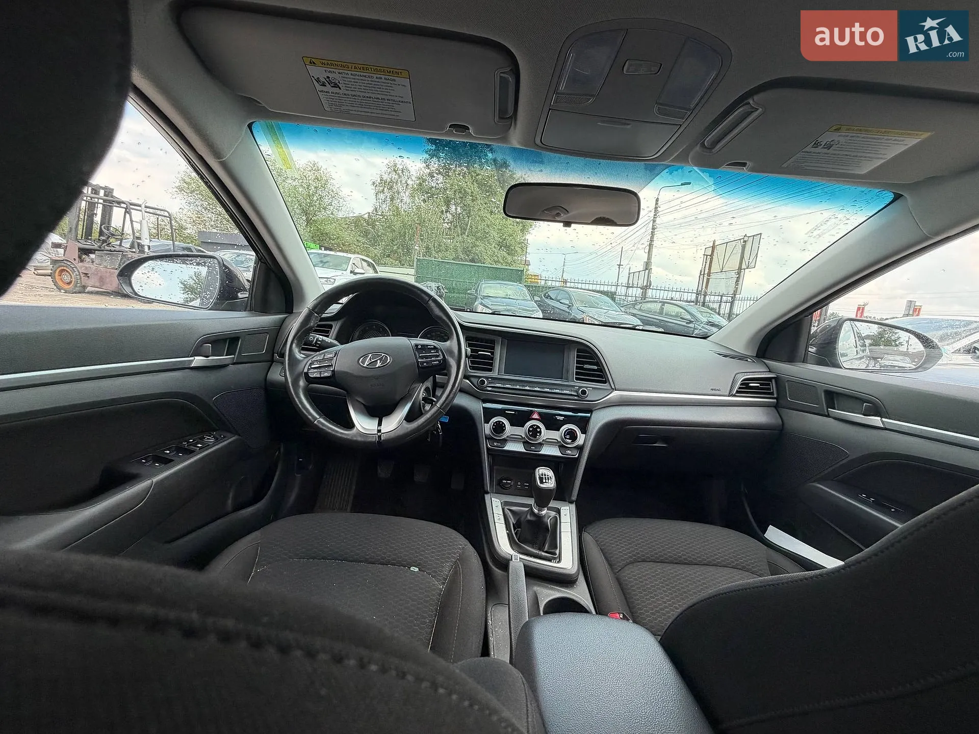 2018 Hyundai Elantra - мініатюра 31
