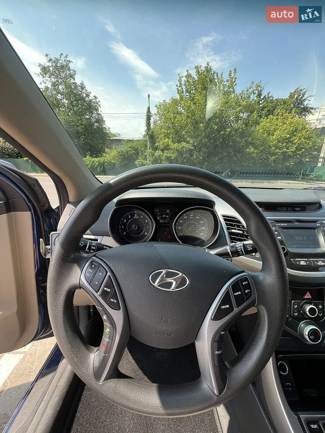2015 Hyundai Elantra - мініатюра 11