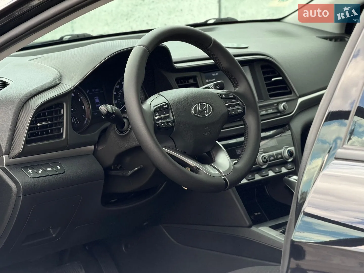2019 Hyundai Elantra - мініатюра 35