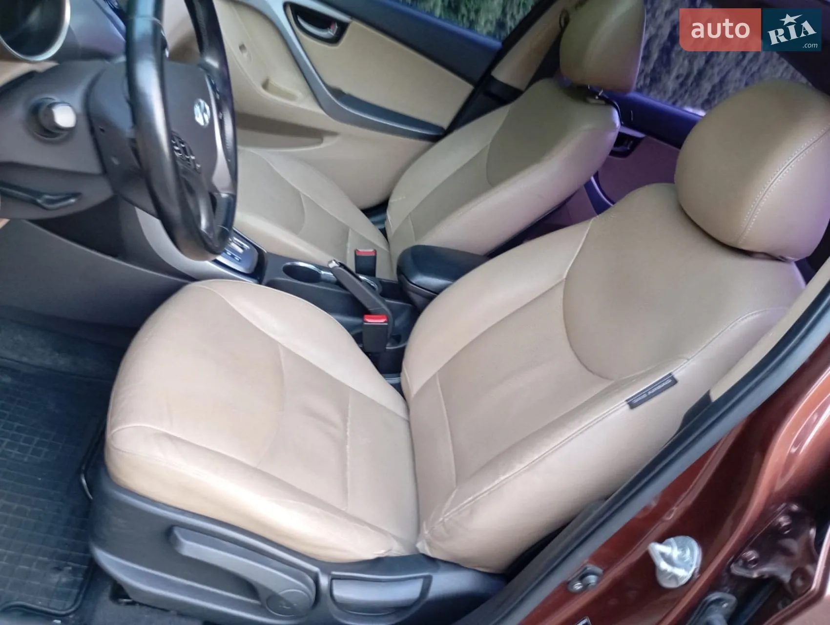 2012 Hyundai Elantra - мініатюра 38