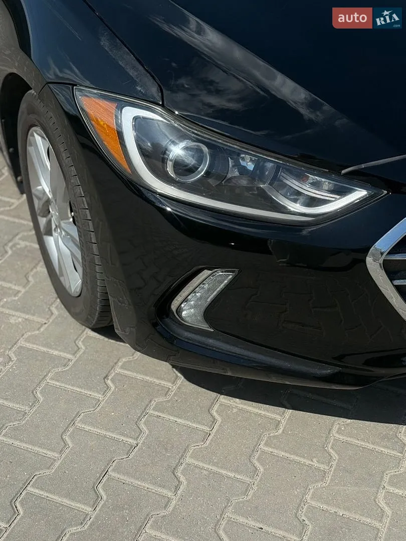 2016 Hyundai Elantra - мініатюра 3