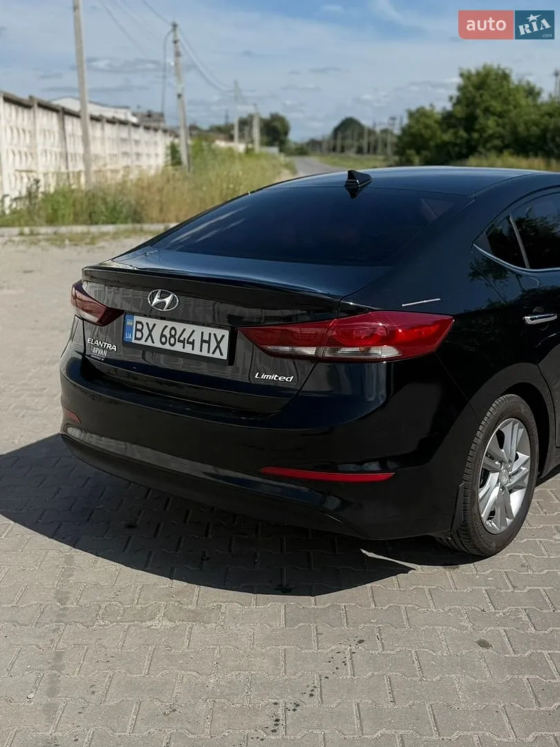 2016 Hyundai Elantra - мініатюра 5