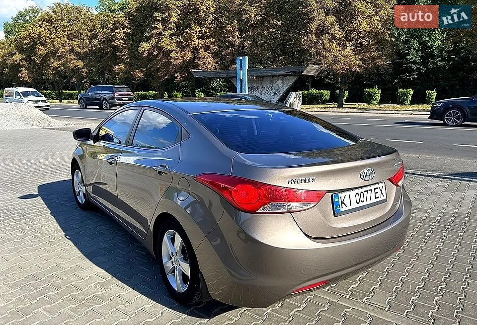 2012 Hyundai Elantra - мініатюра 22