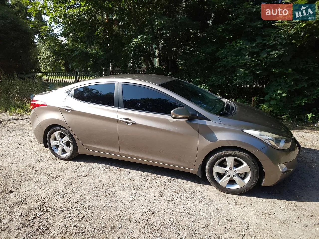 2012 Hyundai Elantra - мініатюра 18
