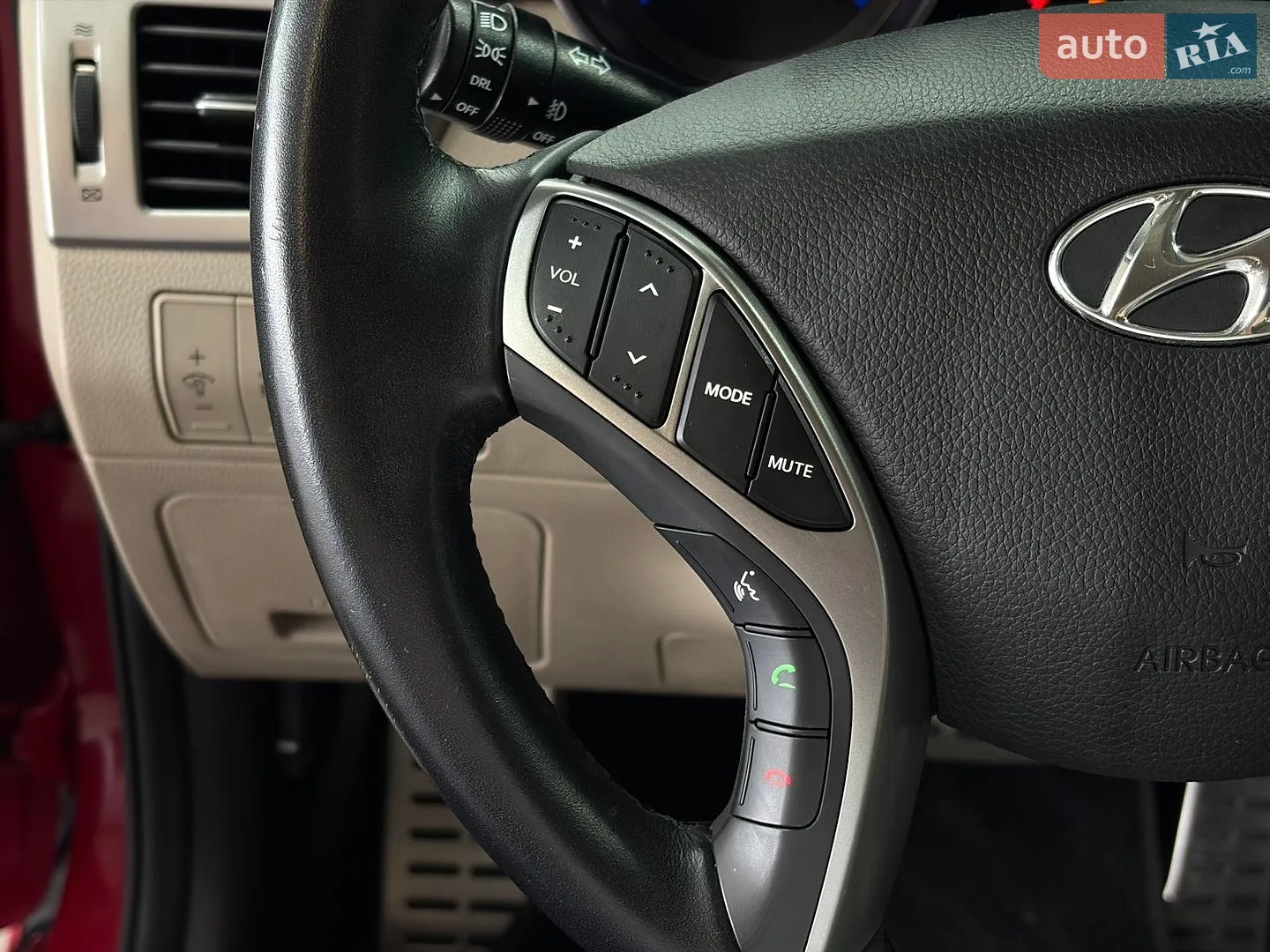 2015 Hyundai Elantra - мініатюра 11