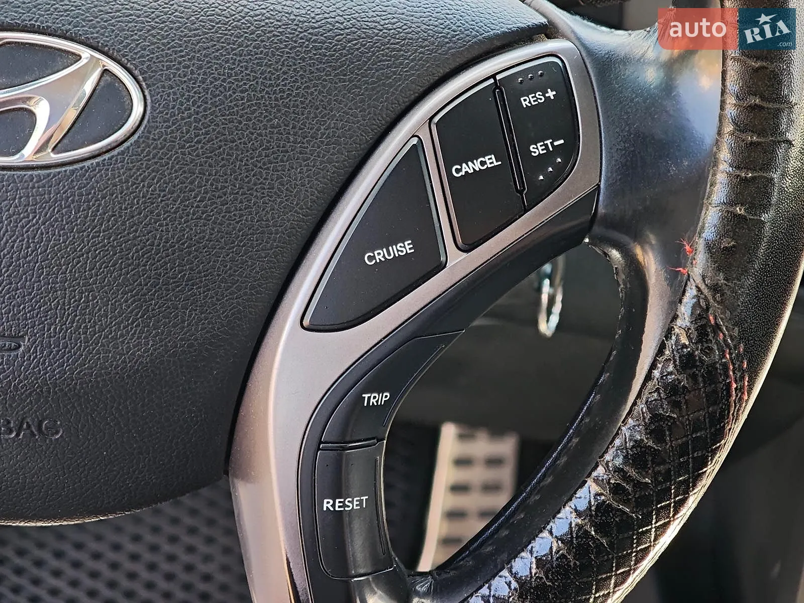 2012 Hyundai Elantra - мініатюра 26