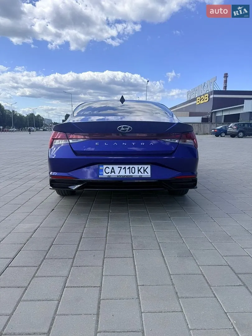 2021 Hyundai Elantra - мініатюра 9