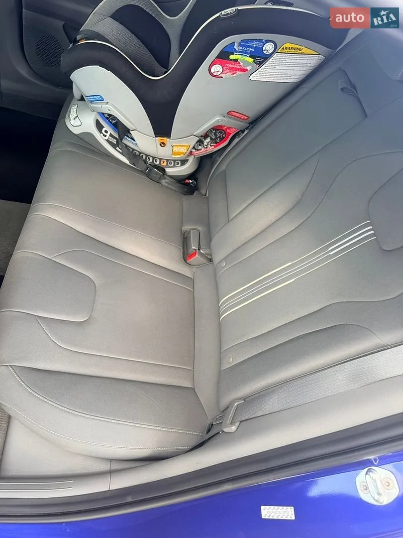 2021 Hyundai Elantra - мініатюра 16