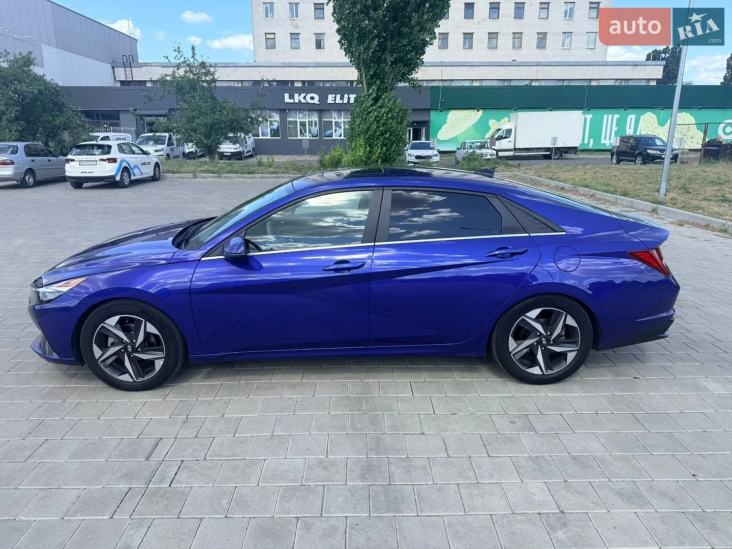 2021 Hyundai Elantra - мініатюра 3