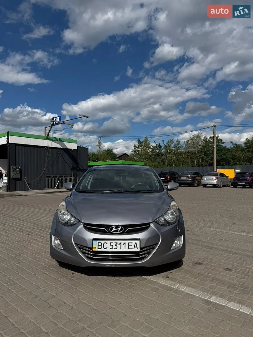 2013 Hyundai Elantra - мініатюра 7