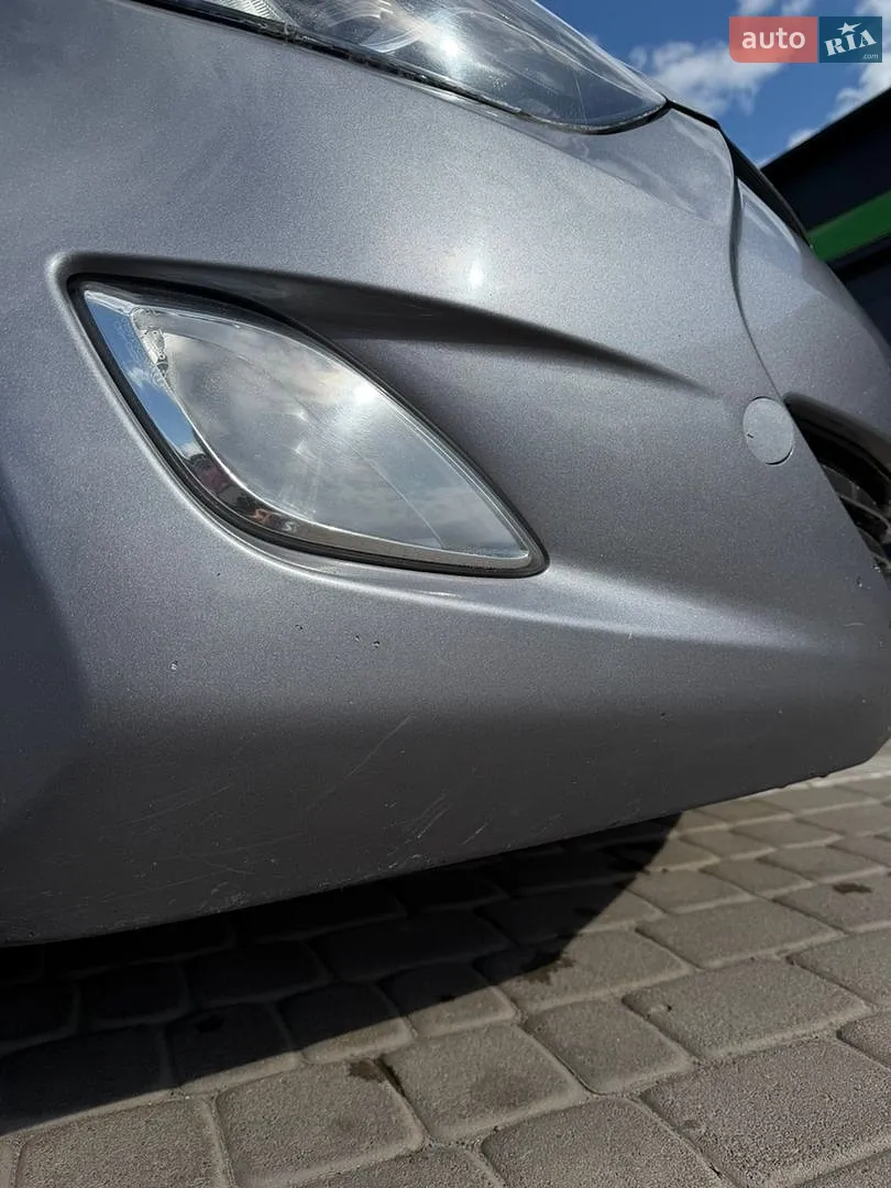 2013 Hyundai Elantra - мініатюра 9