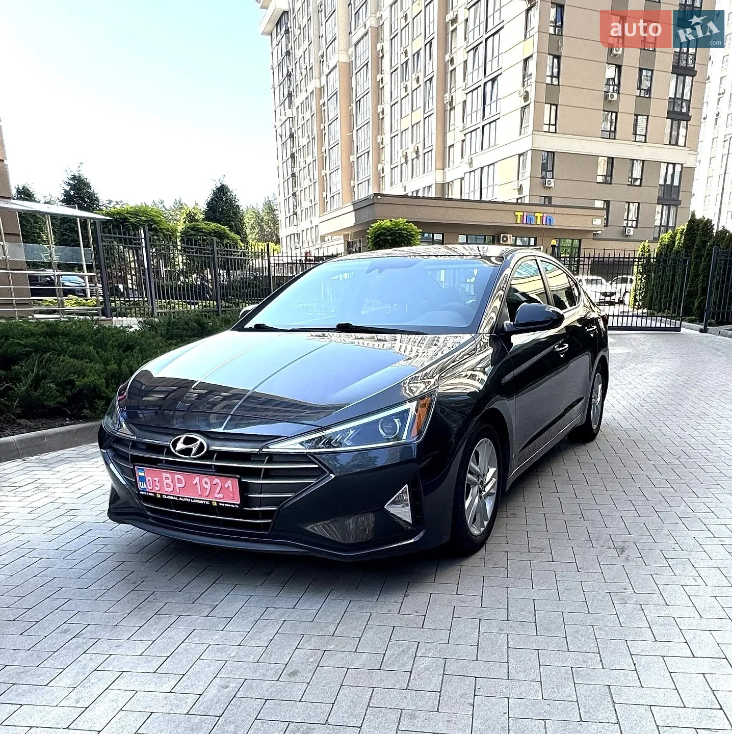 2020 Hyundai Elantra - фото 1