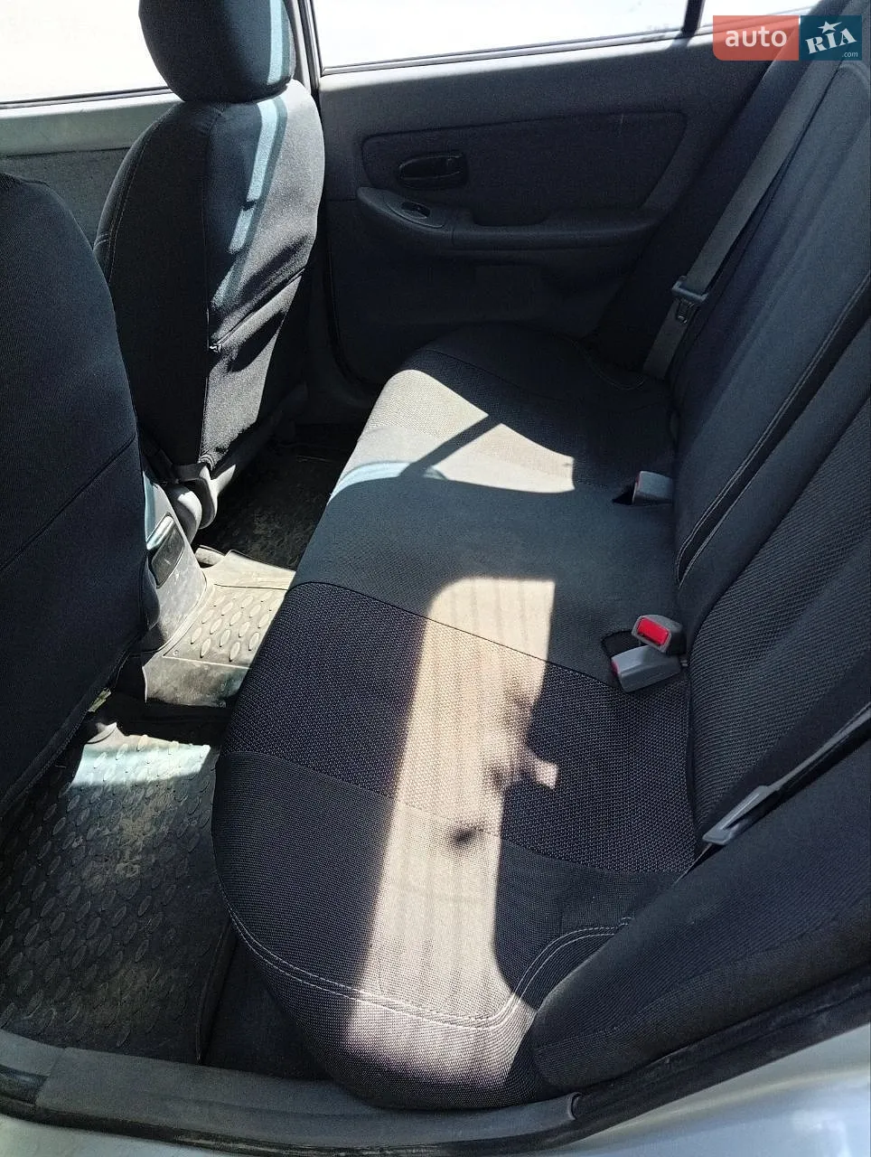 2010 Hyundai Elantra - мініатюра 4