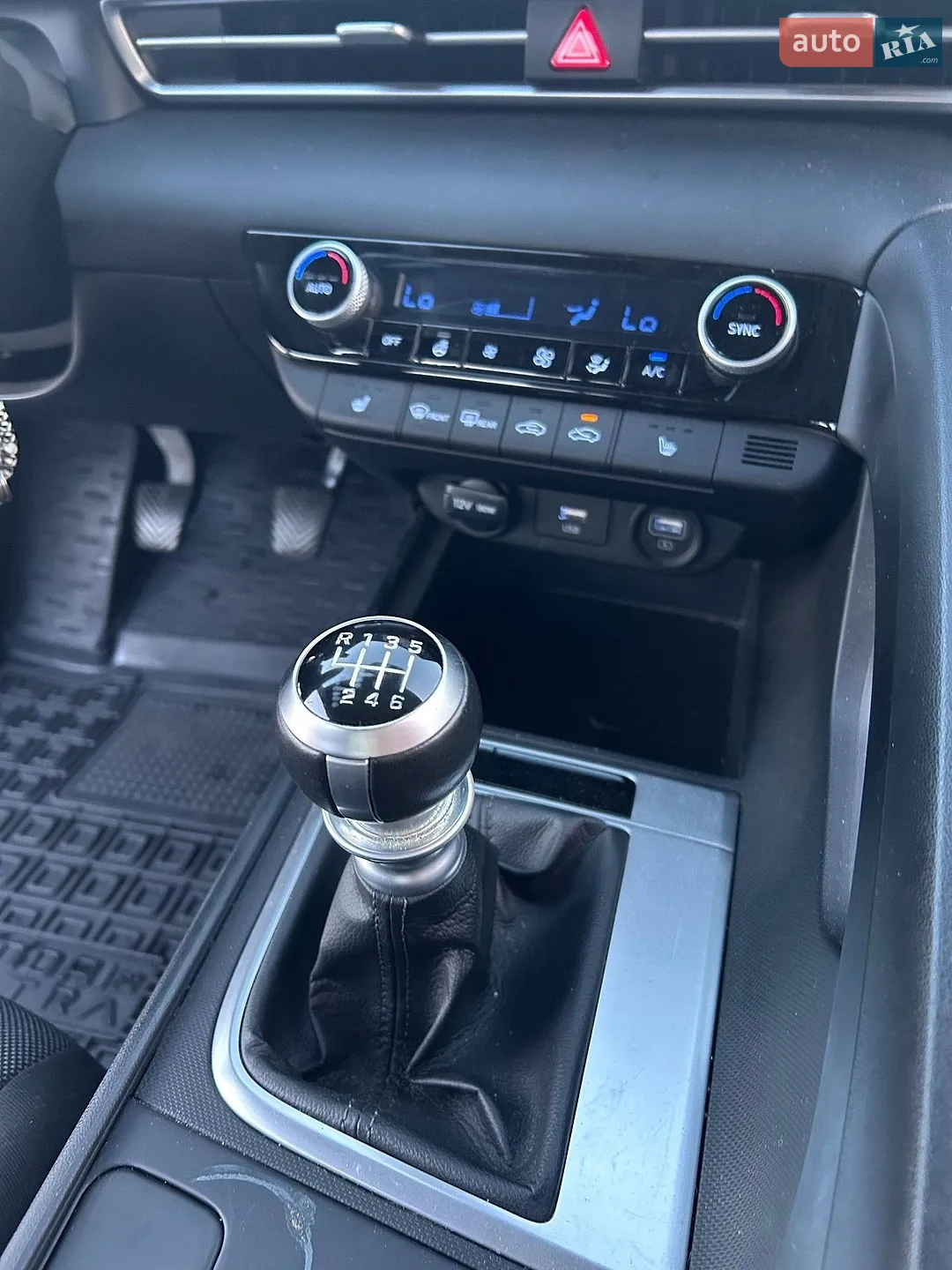 2021 Hyundai Elantra - мініатюра 13