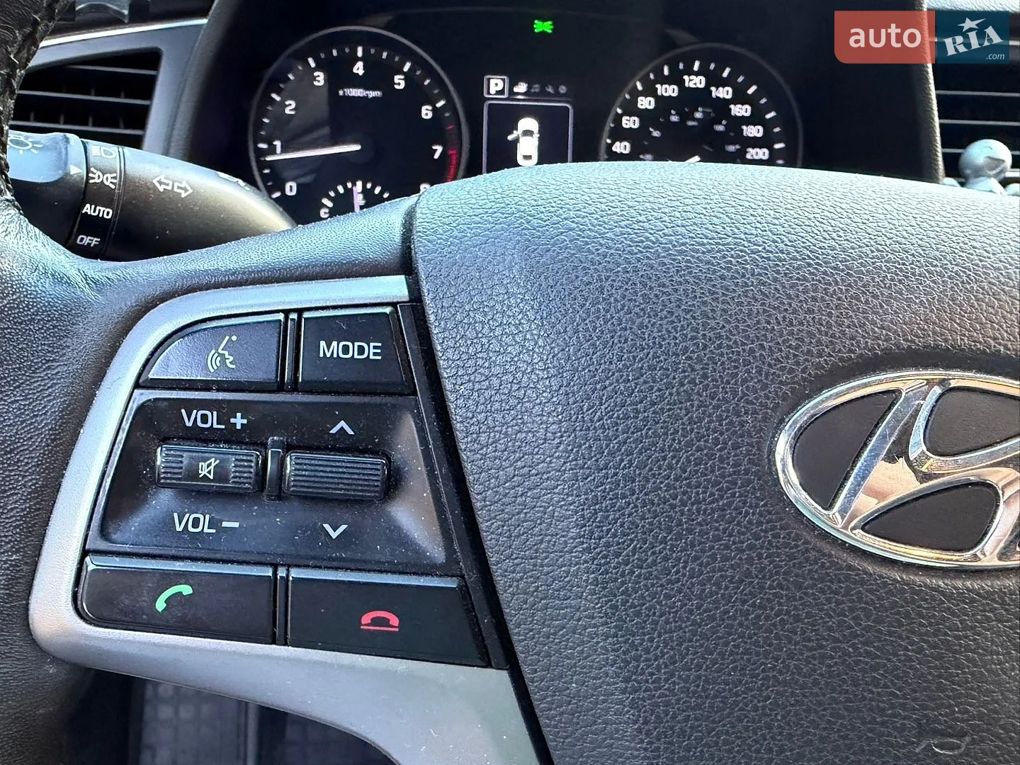 2018 Hyundai Elantra - мініатюра 3
