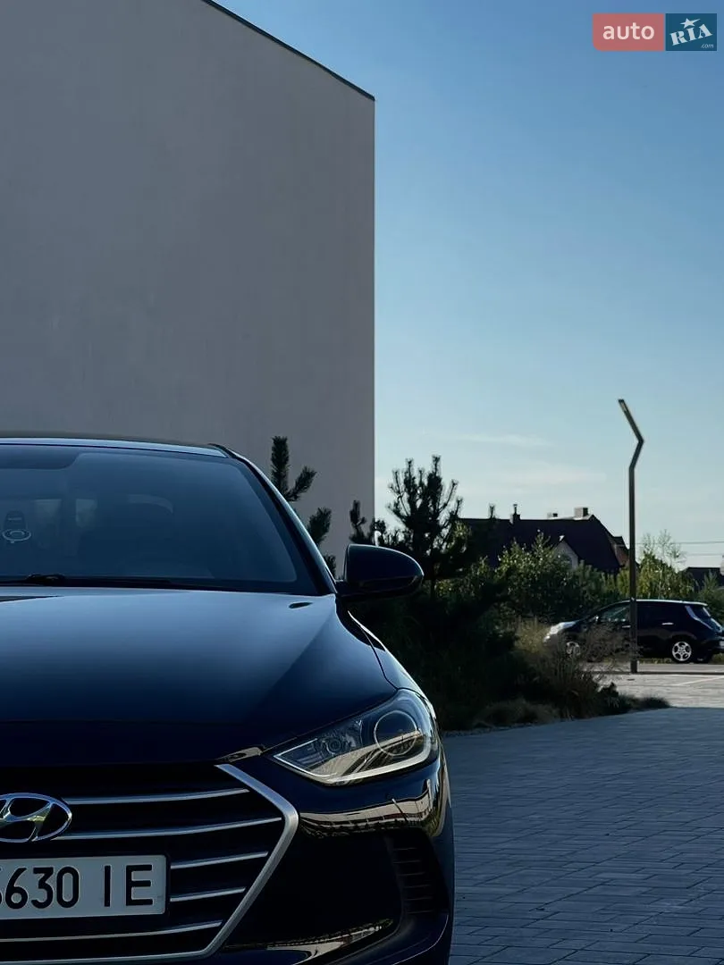 2016 Hyundai Elantra - мініатюра 2