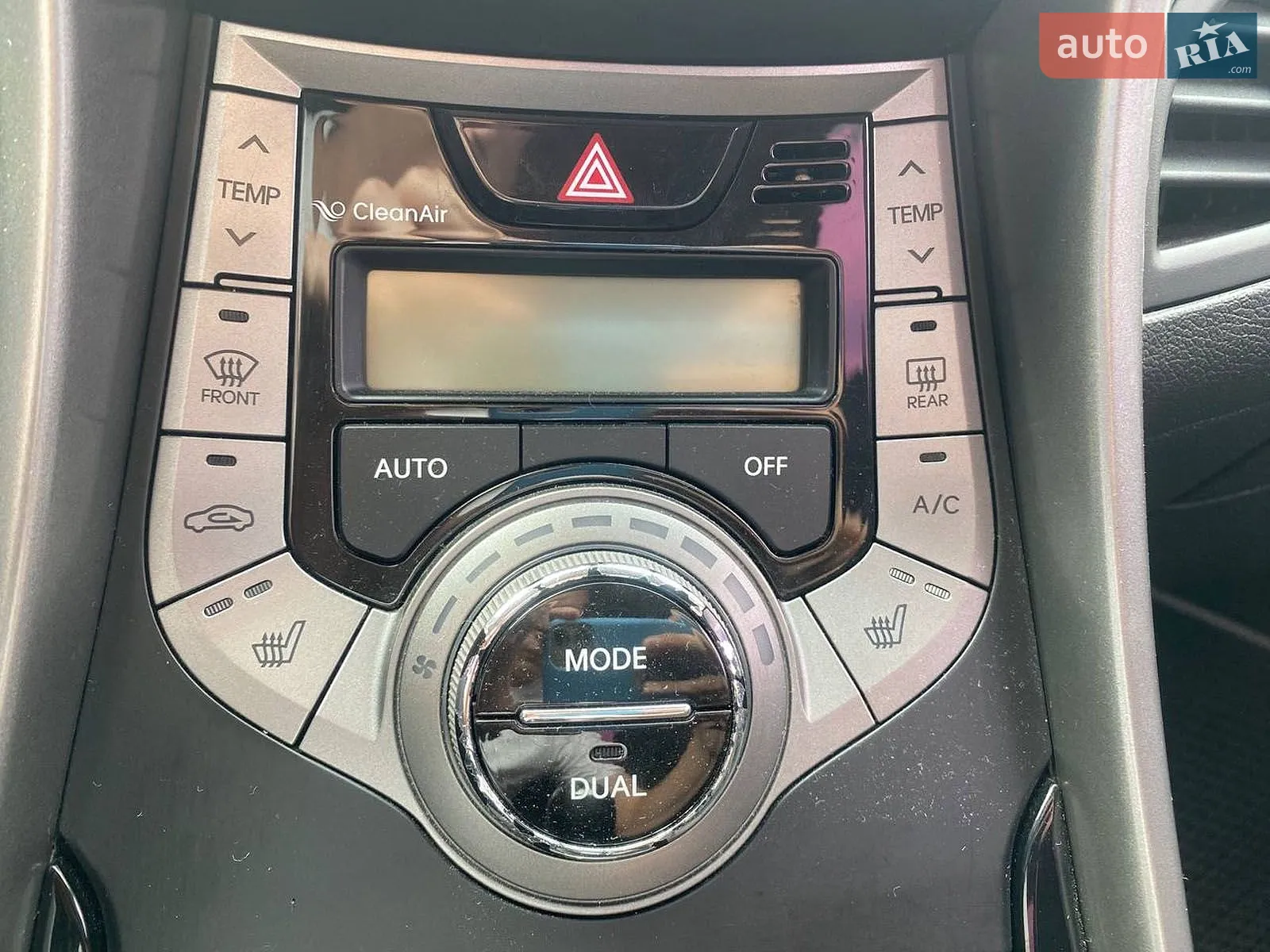 2013 Hyundai Elantra - мініатюра 22
