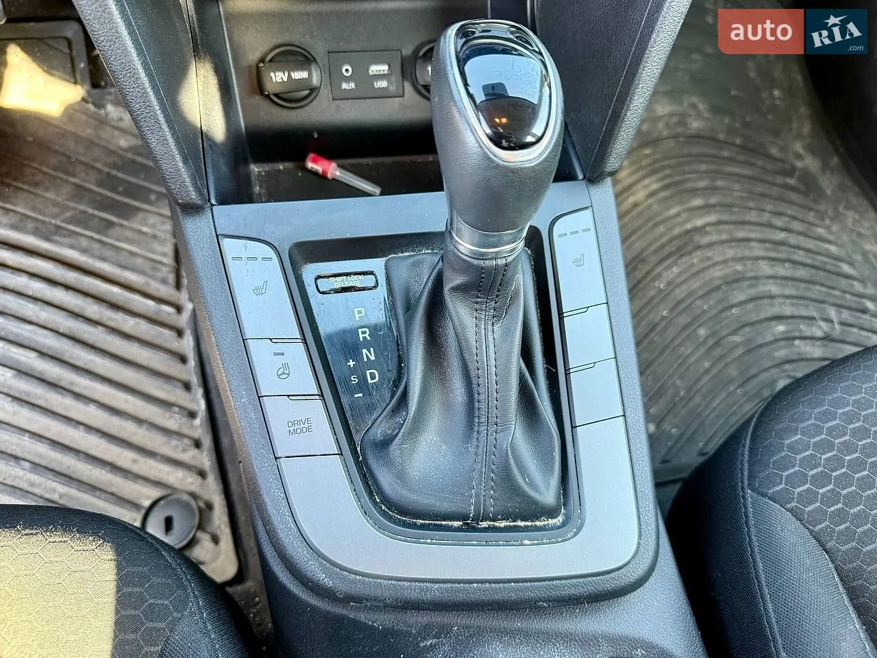 2018 Hyundai Elantra - мініатюра 44