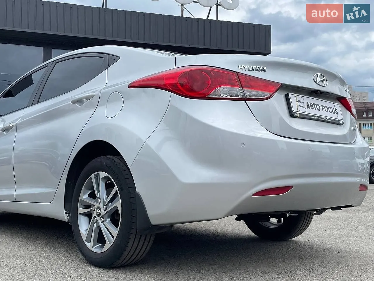 2012 Hyundai Elantra - мініатюра 6
