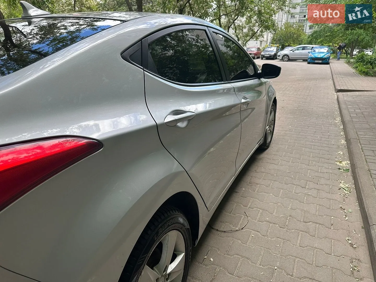 2012 Hyundai Elantra - мініатюра 17