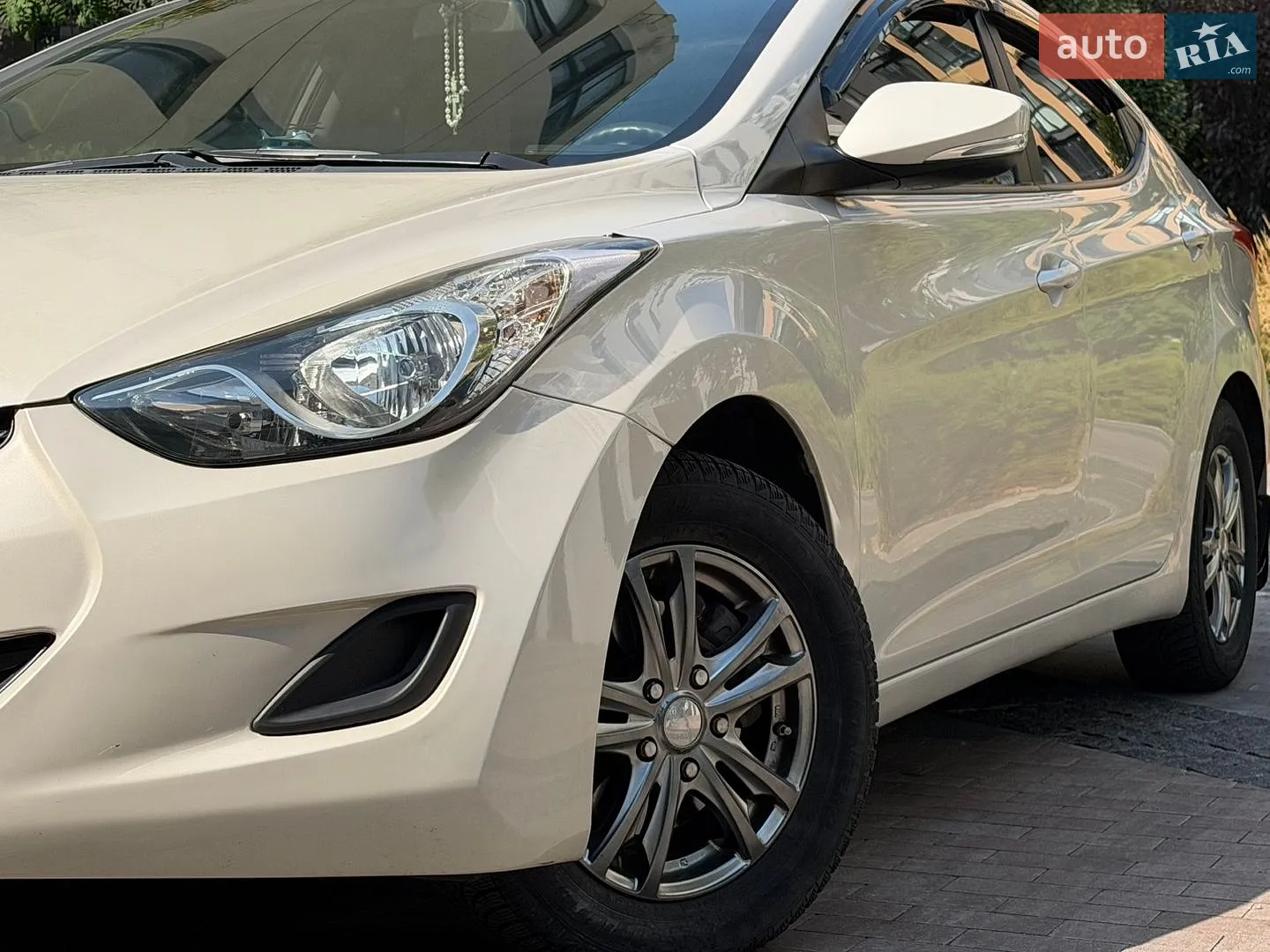2012 Hyundai Elantra - мініатюра 13